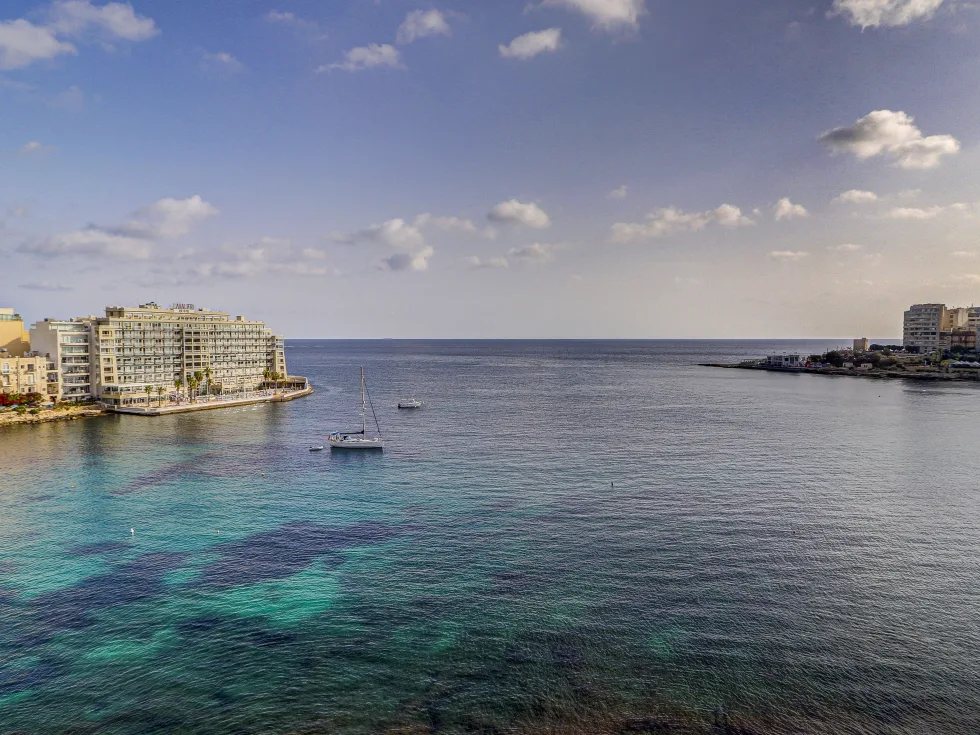 2 bed Apartment For Rent in St Julian's, St Julian's - thumb 1