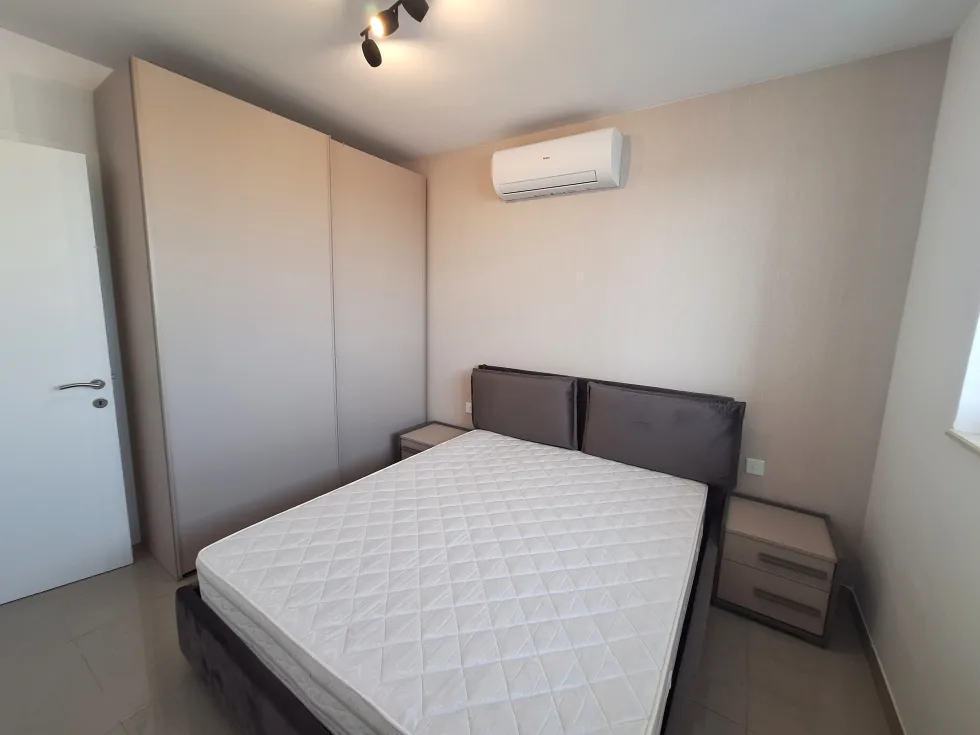 2 bed Apartment For Rent in Gzira, Gzira - thumb 4