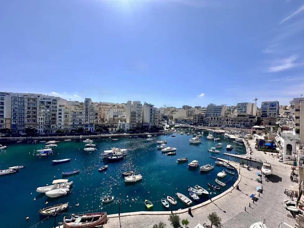 2 bed Apartment For Rent in St Julian's, St Julian's - thumb 1