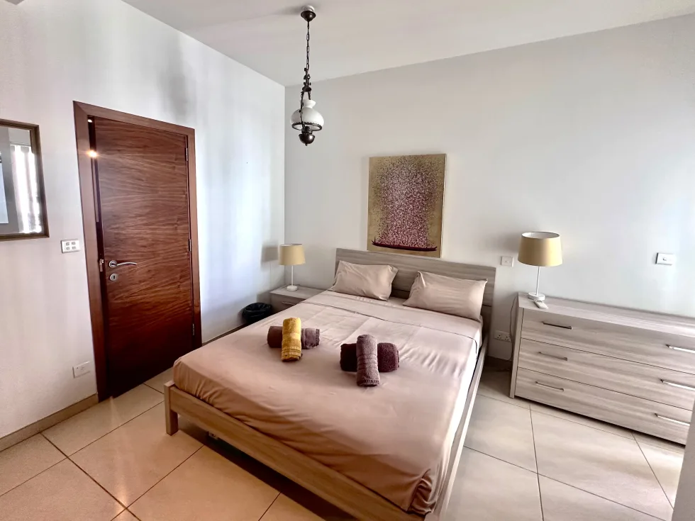 2 bed Apartment For Rent in St Julian's, St Julian's - thumb 7
