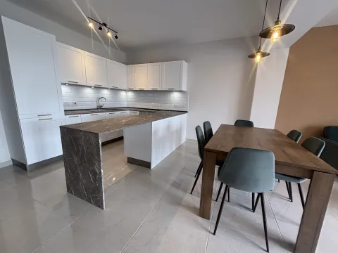 2 bed Apartment For Rent in Gzira, Gzira - thumb 5