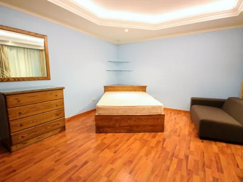 3 bed Apartment For Rent in Sliema, Sliema - thumb 8