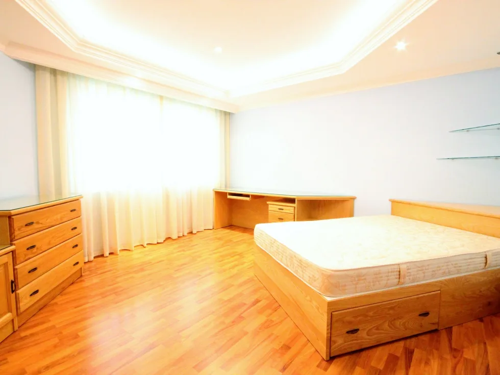 3 bed Apartment For Rent in Sliema, Sliema - thumb 9