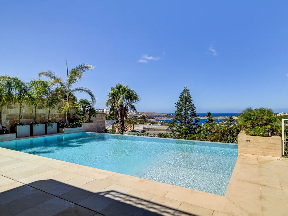 4 bed Villa For Sale in Mellieha, Mellieha - thumb 1