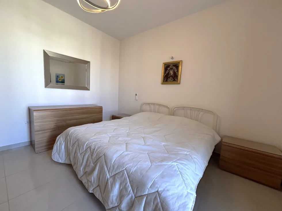 3 bed Apartment For Rent in Sliema, Sliema - thumb 8