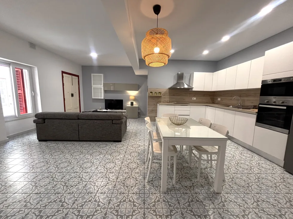 3 bed Maisonette For Rent in Sliema, Sliema - thumb 1