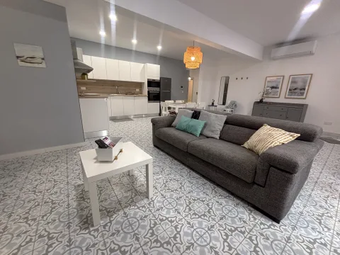 3 bed Maisonette For Rent in Sliema, Sliema - thumb 6