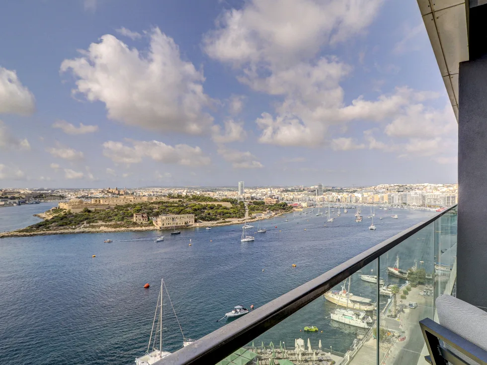 3 bed Apartment For Rent in Sliema, Sliema - thumb 3