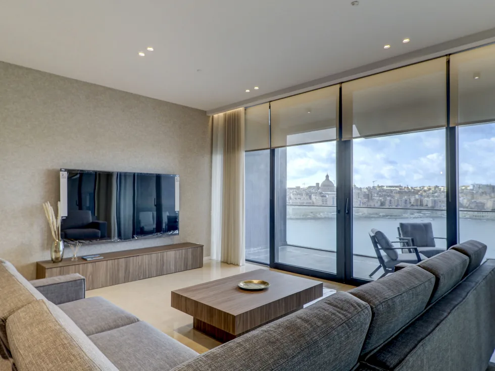 3 bed Apartment For Rent in Sliema, Sliema - thumb 9