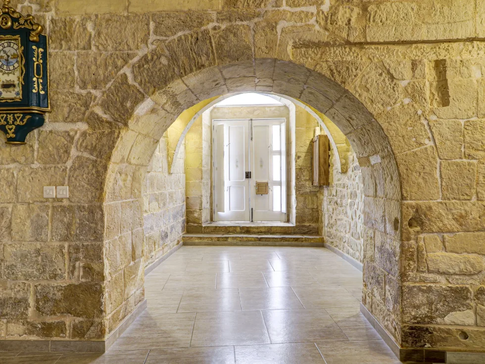 2 bed House of Character For Rent in Naxxar, Naxxar - thumb 4