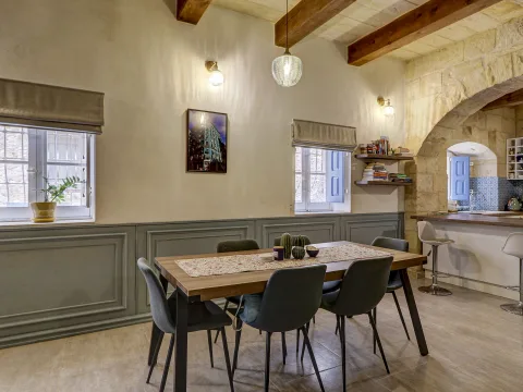 2 bed House of Character For Rent in Naxxar, Naxxar - thumb 8