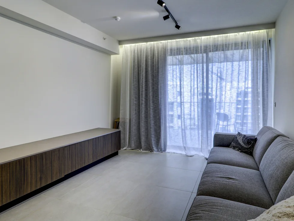 2 bed Penthouse For Sale in St Julian's, St Julian's - thumb 2