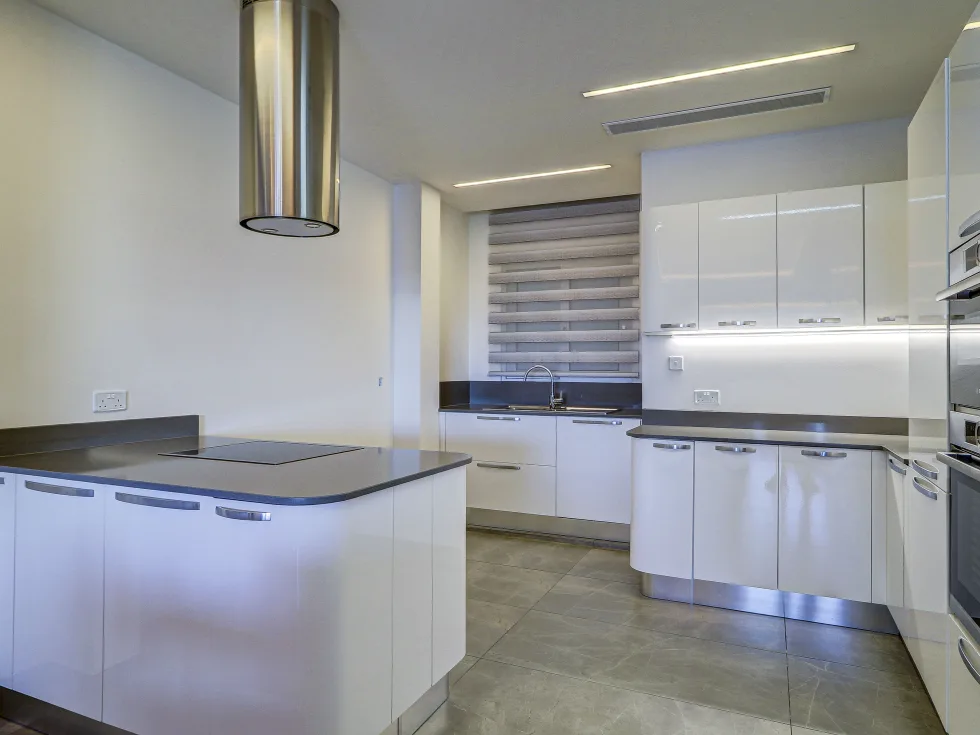 3 bed Apartment For Sale in Sliema, Sliema - thumb 8