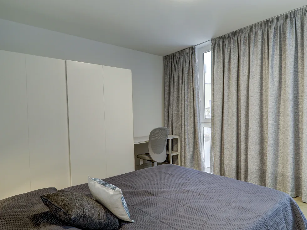 2 bed Apartment For Rent in Sliema, Sliema - thumb 9