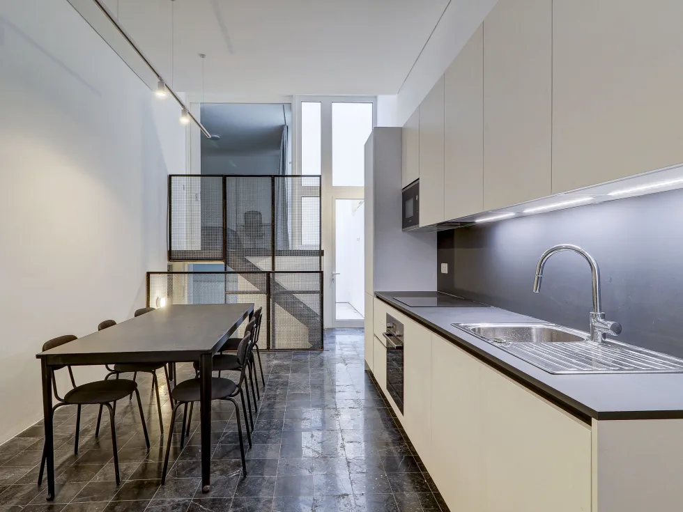 2 bed Apartment For Rent in Sliema, Sliema - thumb 4