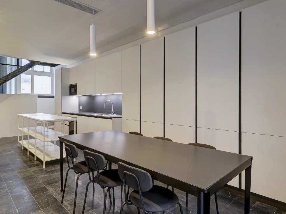 2 bed Apartment For Rent in Sliema, Sliema - thumb 1