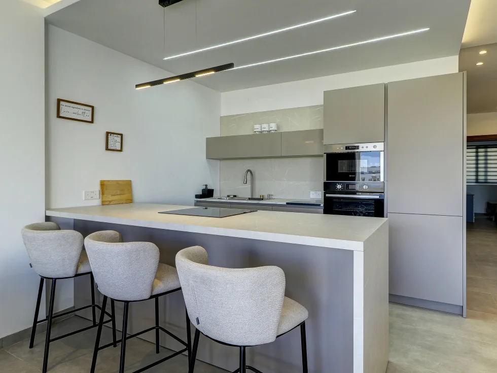 2 bed Apartment For Rent in Mellieha, Mellieha - thumb 3