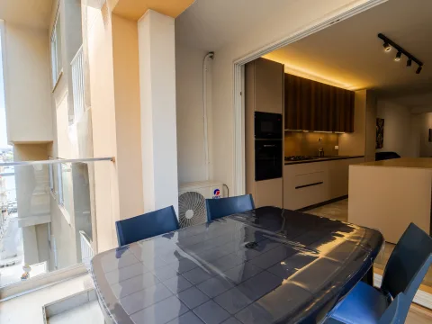 3 bed Apartment For Rent in Sliema, Sliema - thumb 5