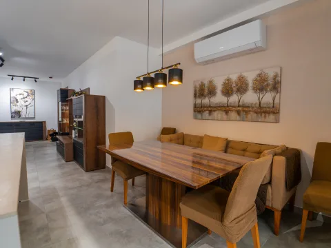 3 bed Apartment For Rent in Sliema, Sliema - thumb 7