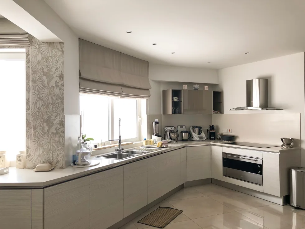 3 bed Apartment For Rent in Sliema, Sliema - thumb 8