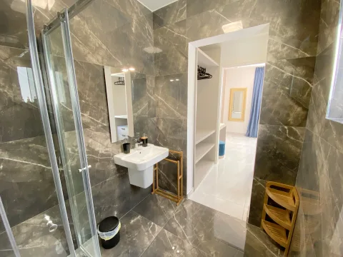 1 bed Penthouse For Rent in Qawra, Qawra - thumb 14