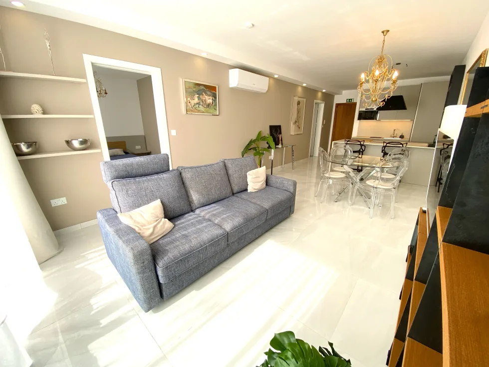 1 bed Penthouse For Rent in Qawra, Qawra - thumb 3