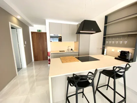 1 bed Penthouse For Rent in Qawra, Qawra - thumb 7