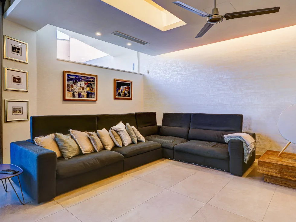 4 bed Villa For Sale in St Julian's, St Julian's - thumb 11