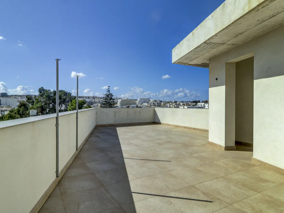 4 bed Villa For Sale in St Julian's, St Julian's - thumb 23