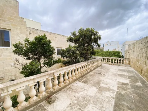 4 bed Town House For Sale in Luqa, Luqa - thumb 13