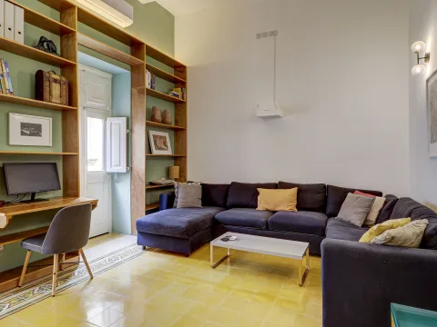 4 bed Town House For Sale in Senglea, Senglea - thumb 1