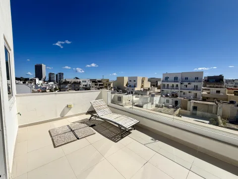 2 bed Penthouse For Rent in Swieqi, Swieqi - thumb 5