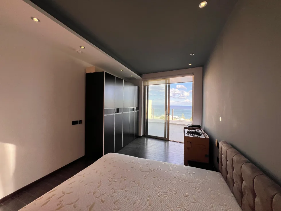 3 bed Penthouse For Rent in Qawra, Qawra - thumb 9