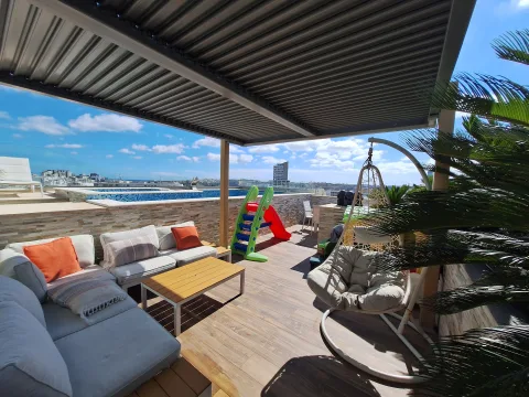 2 bed Penthouse For Rent in Gzira, Gzira - thumb 9