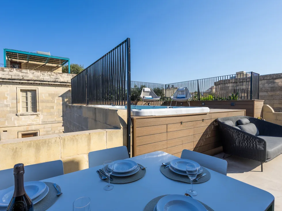 3 bed Penthouse For Sale in Valletta, Valletta - thumb 4