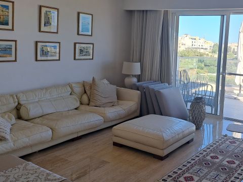 2 bed Penthouse For Rent in St Julian's, St Julian's - thumb 5