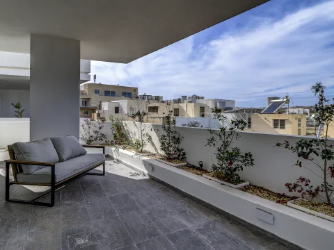 2 bed Apartment For Rent in Bahar ic-Caghaq, Bahar ic-Caghaq - thumb 5