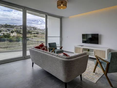 3 bed Apartment For Rent in Bahar ic-Caghaq, Bahar ic-Caghaq - thumb 2