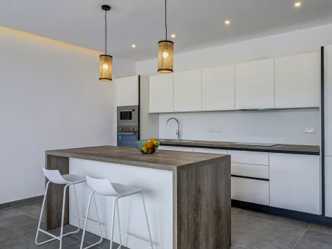 3 bed Apartment For Rent in Bahar ic-Caghaq, Bahar ic-Caghaq - thumb 9