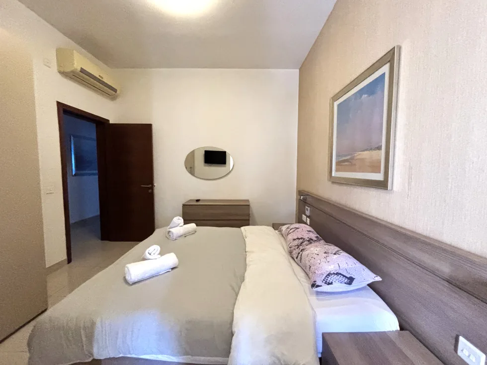 3 bed Apartment For Rent in Sliema, Sliema - thumb 10