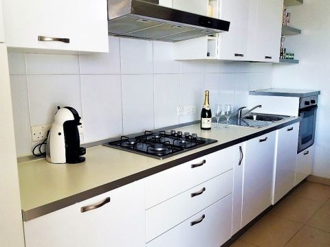 2 bed Apartment For Rent in St Julian's, St Julian's - thumb 4