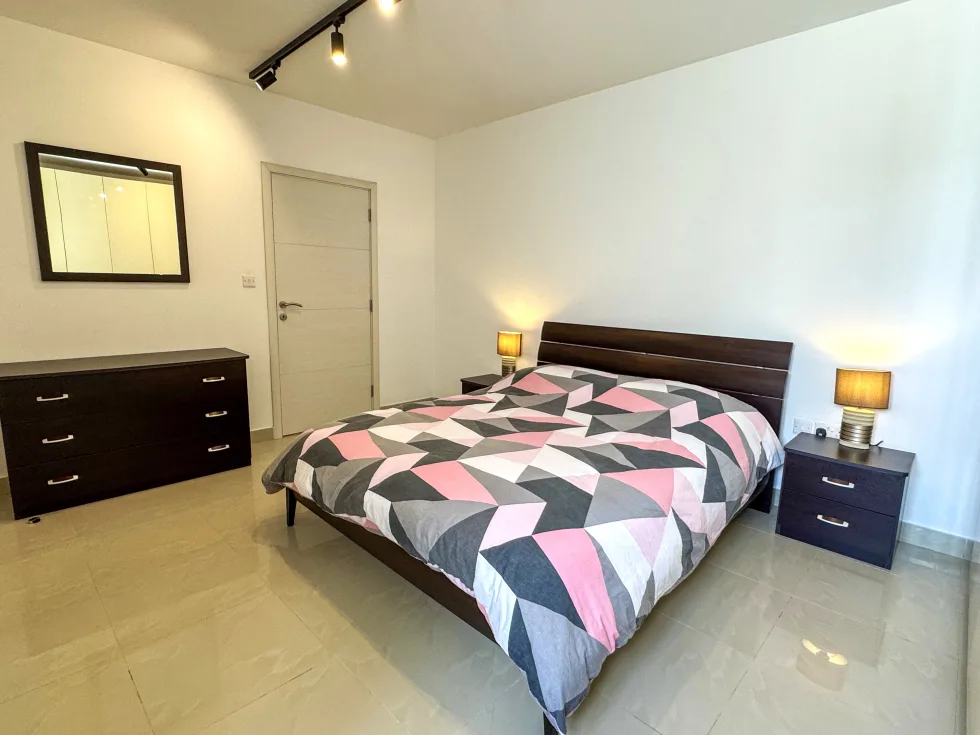 2 bed Penthouse For Rent in Rabat, Rabat - thumb 12