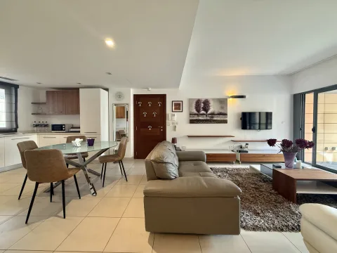 1 bed Apartment For Rent in St Julian's, St Julian's - thumb 5