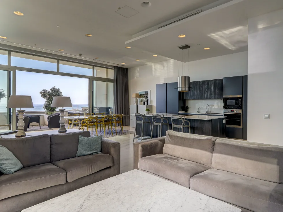 3 bed Apartment For Rent in Sliema, Sliema - thumb 16