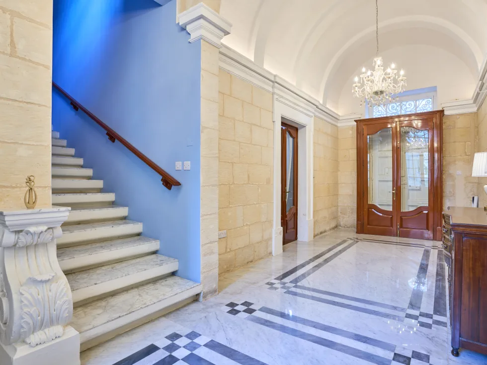 6 bed Town House For Sale in Santa Venera, Santa Venera - thumb 3