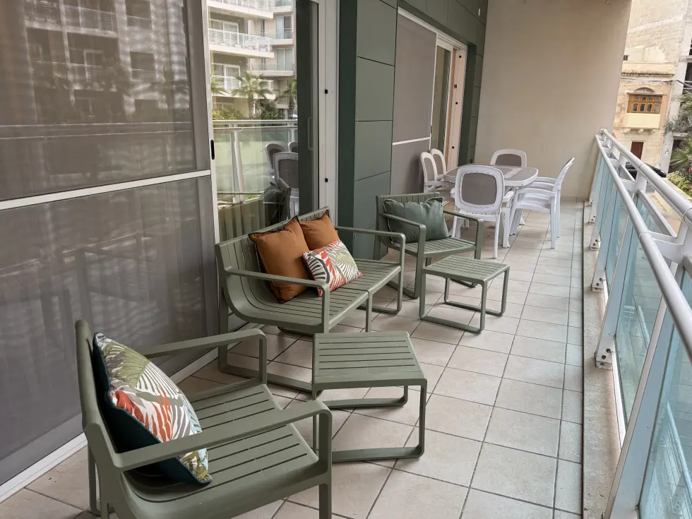 3 bed Apartment For Rent in Sliema, Sliema - thumb 1