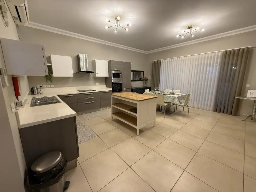 3 bed Apartment For Rent in Sliema, Sliema - thumb 5