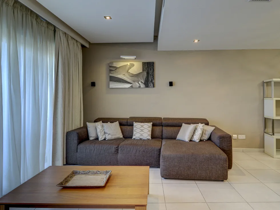 2 bed Apartment For Sale in St Julian's, St Julian's - thumb 3
