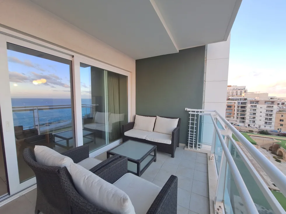 3 bed Apartment For Rent in Sliema, Sliema - thumb 2