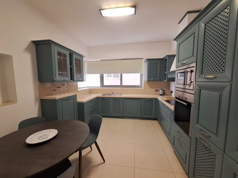 3 bed Apartment For Rent in Sliema, Sliema - thumb 7